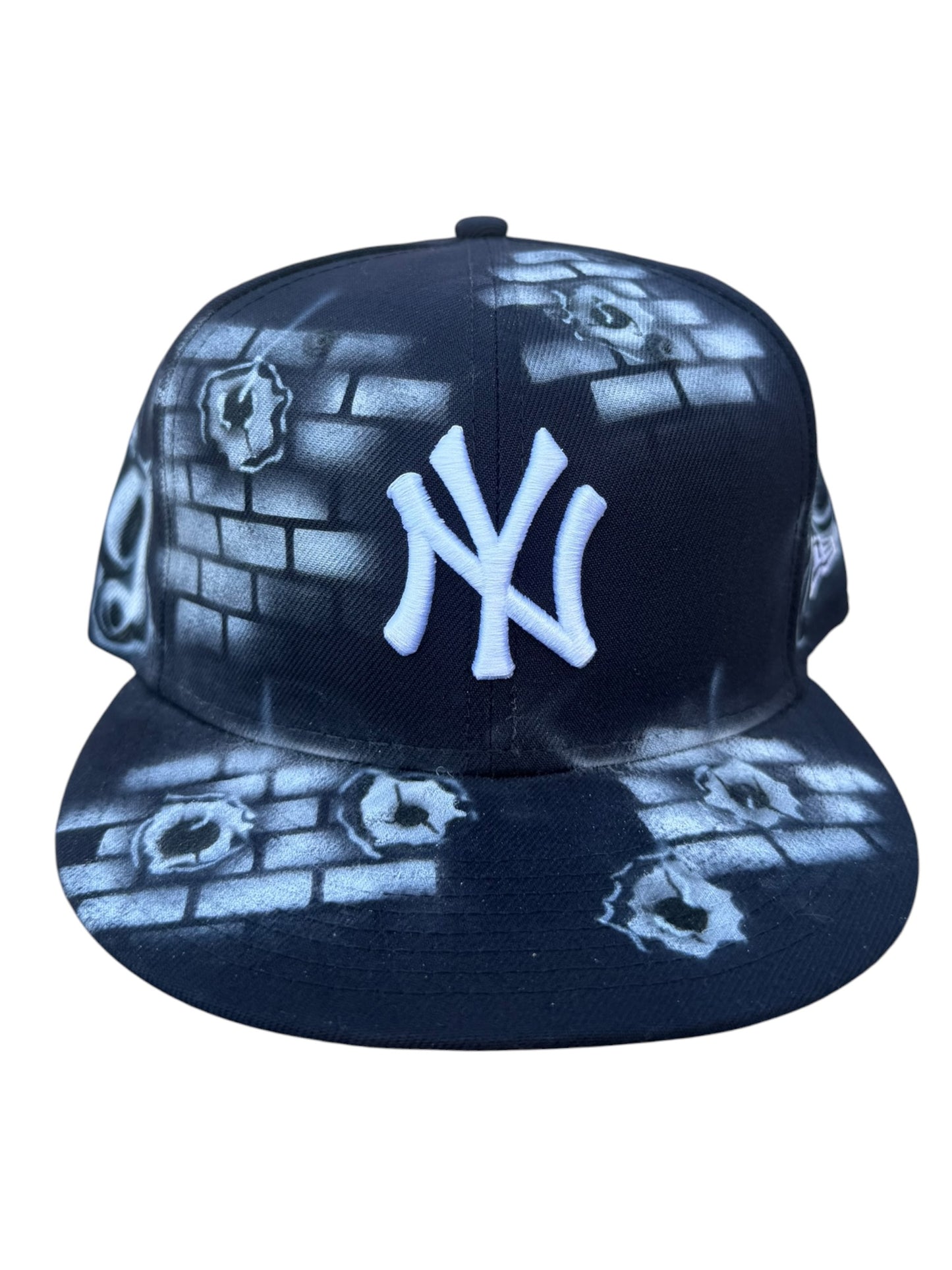 Size 7 1/2 NY Get Rich or Die Trying Airbrush Fitted
