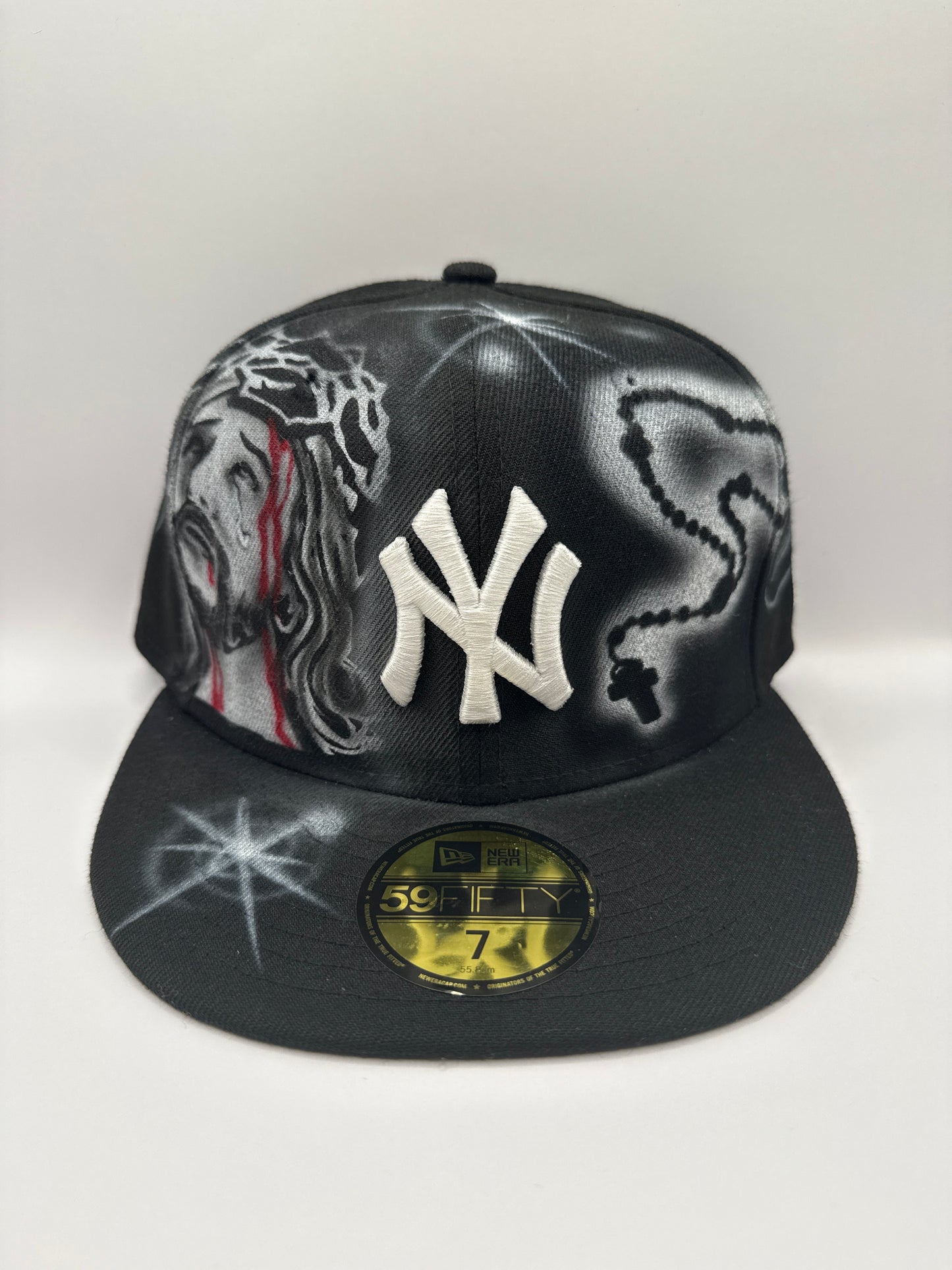 Size 7 Jesus Face Black NY Airbrush Fitted