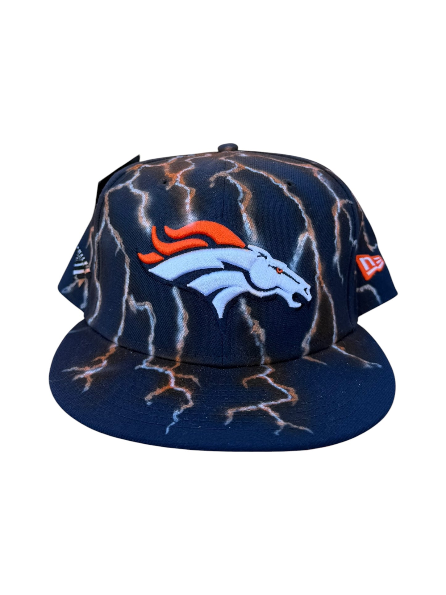 Size 8 Broncos Lightning Fitted