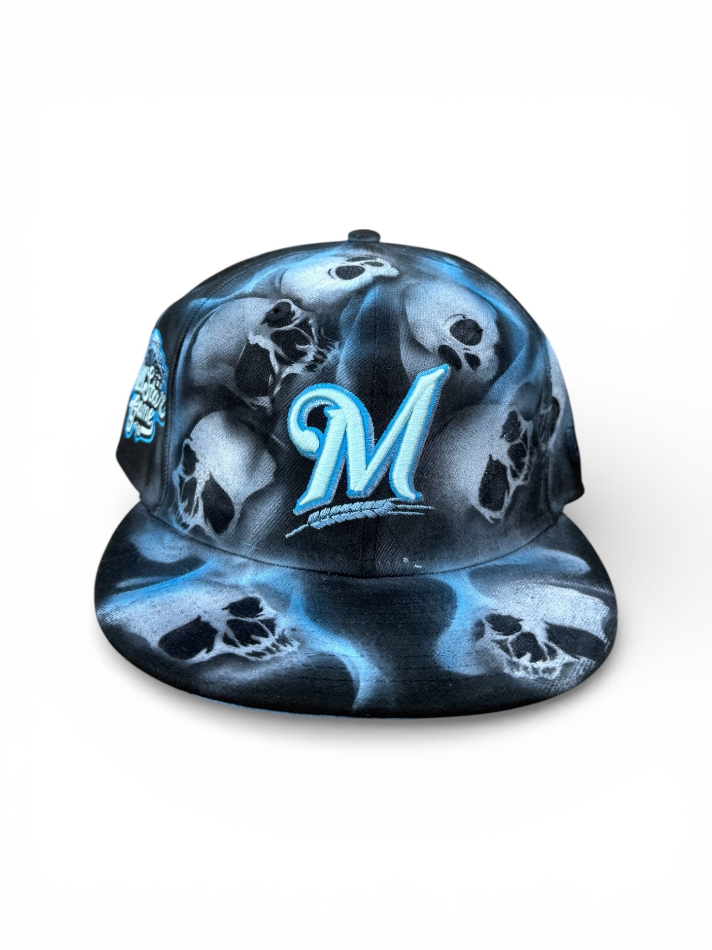 Size 7 1/2 Milwaukee Skulls Fitted