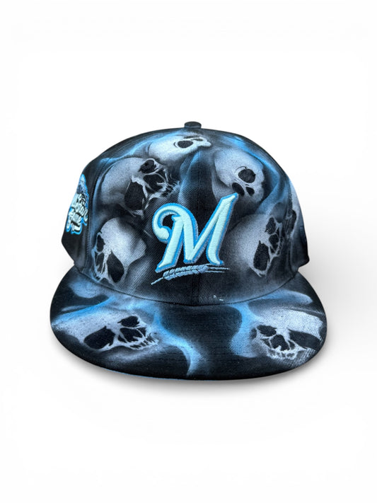 Size 7 1/2 Milwaukee Skulls Fitted