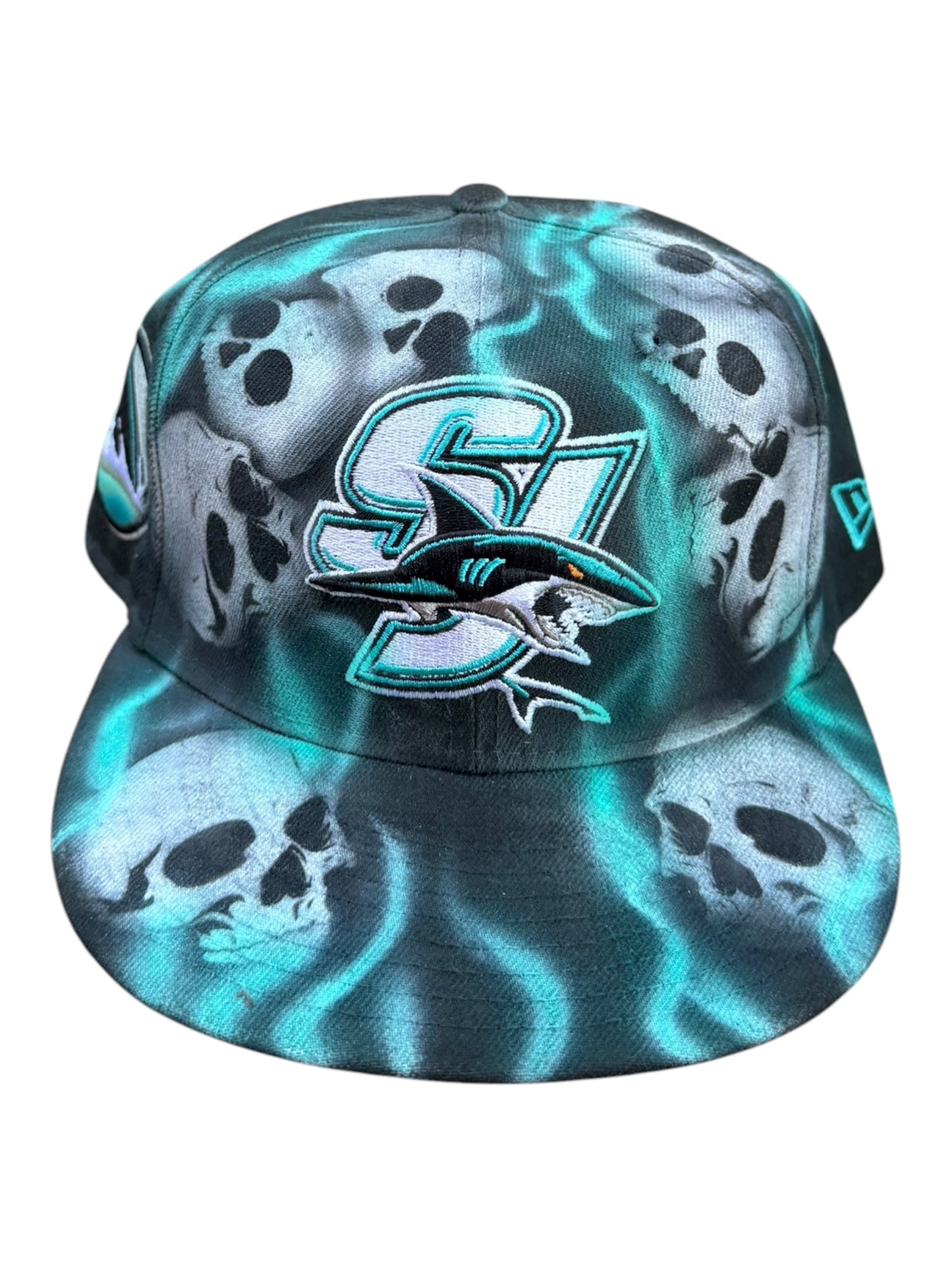 Size 7 3/4 San Jose Sharks Airbrushed Skulls Fitted
