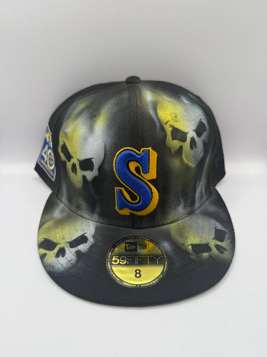 Size 8 Seattle Skulls Airbrush Fitted
